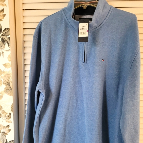 Tommy Hilfiger Other - NWT Tommy Hilfiger men's sweatshirt 1/2 zip pullover